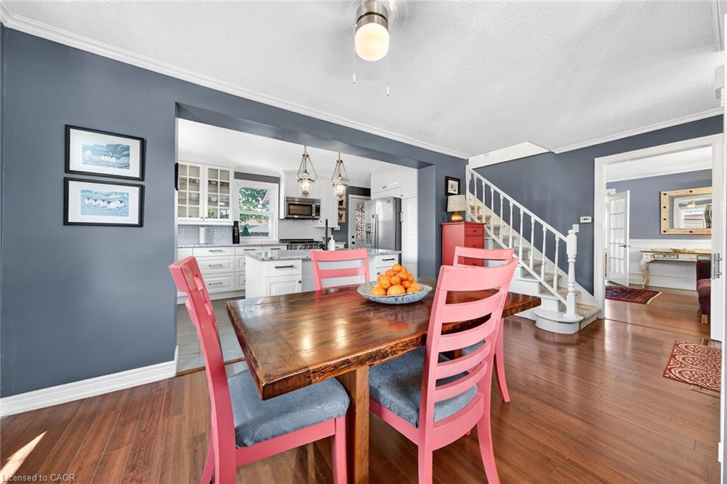 439 Murray Street Property Photo 8