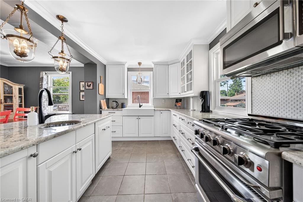 439 Murray Street Property Photo 12
