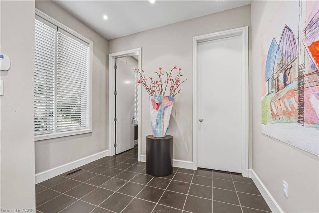 2 Anslow Court Property Photo 6