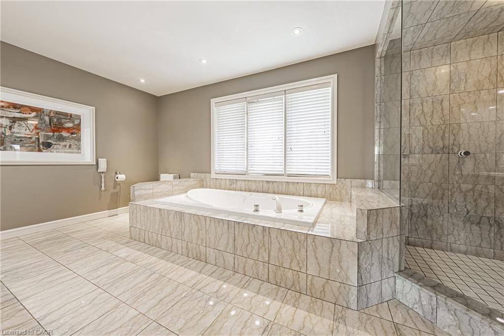 2 Anslow Court Property Photo 26