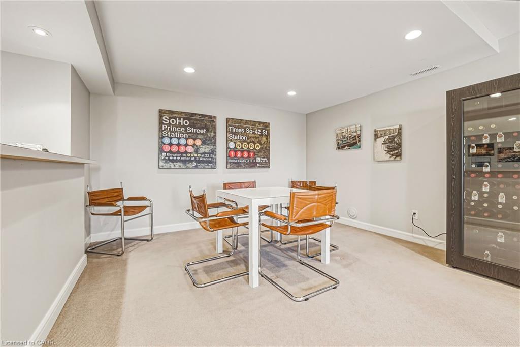 2 Anslow Court Property Photo 39