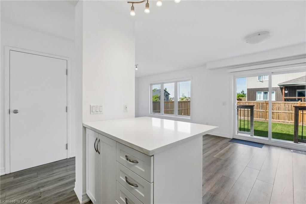 4 Viger Drive Property Photo 8