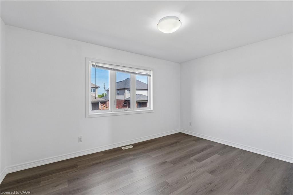 4 Viger Drive Property Photo 18