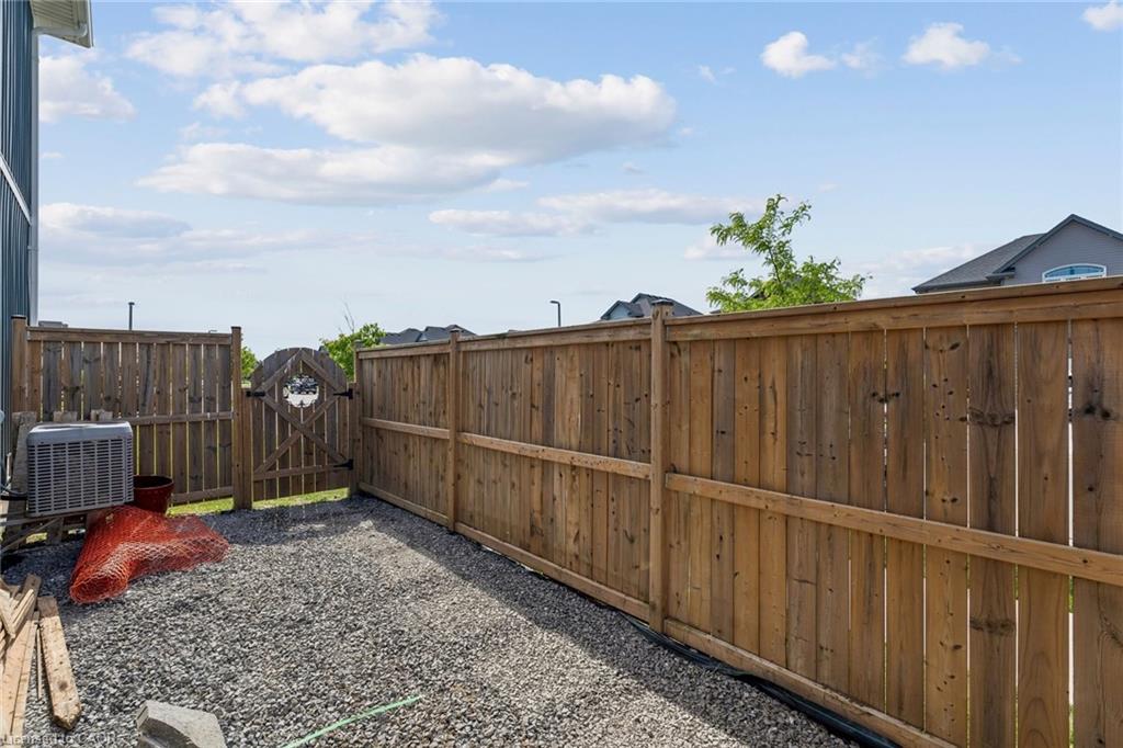 4 Viger Drive Property Photo 44