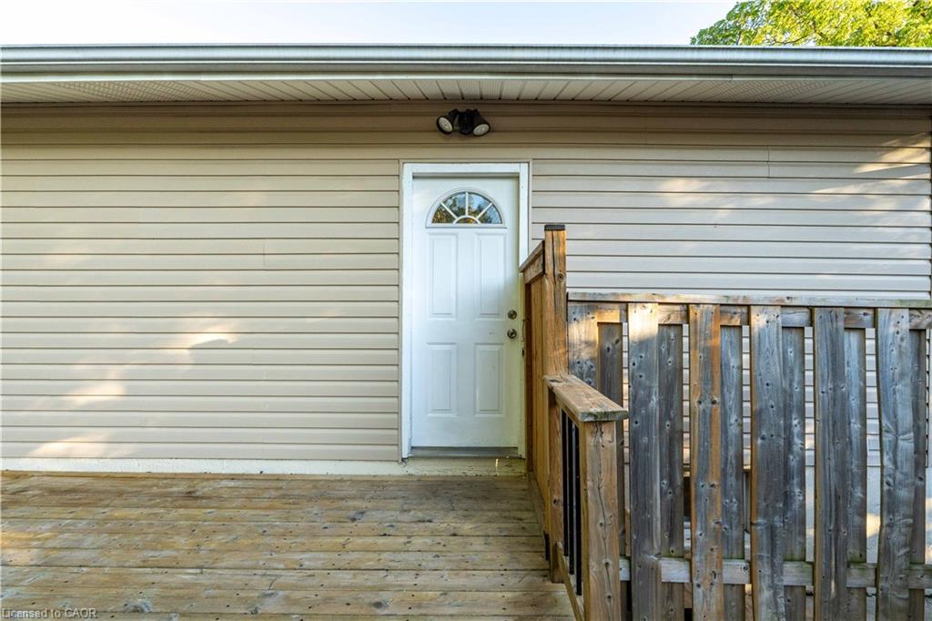 41 Alma Street N Property Photo 21
