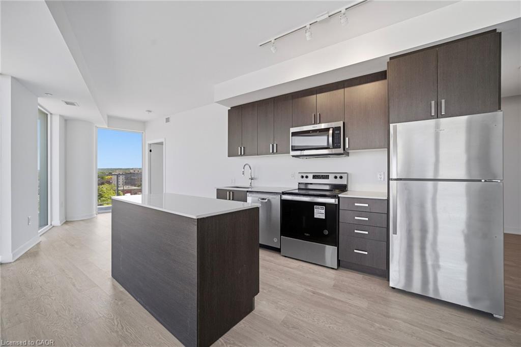 516-2782 Barton Street E Property Photo 13