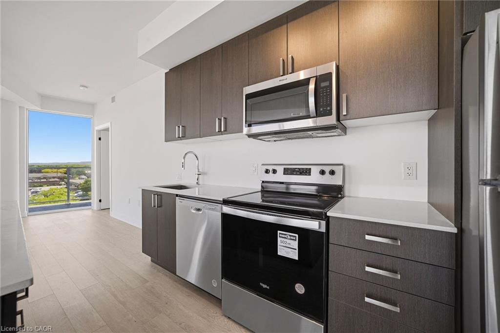 516-2782 Barton Street E Property Photo 15