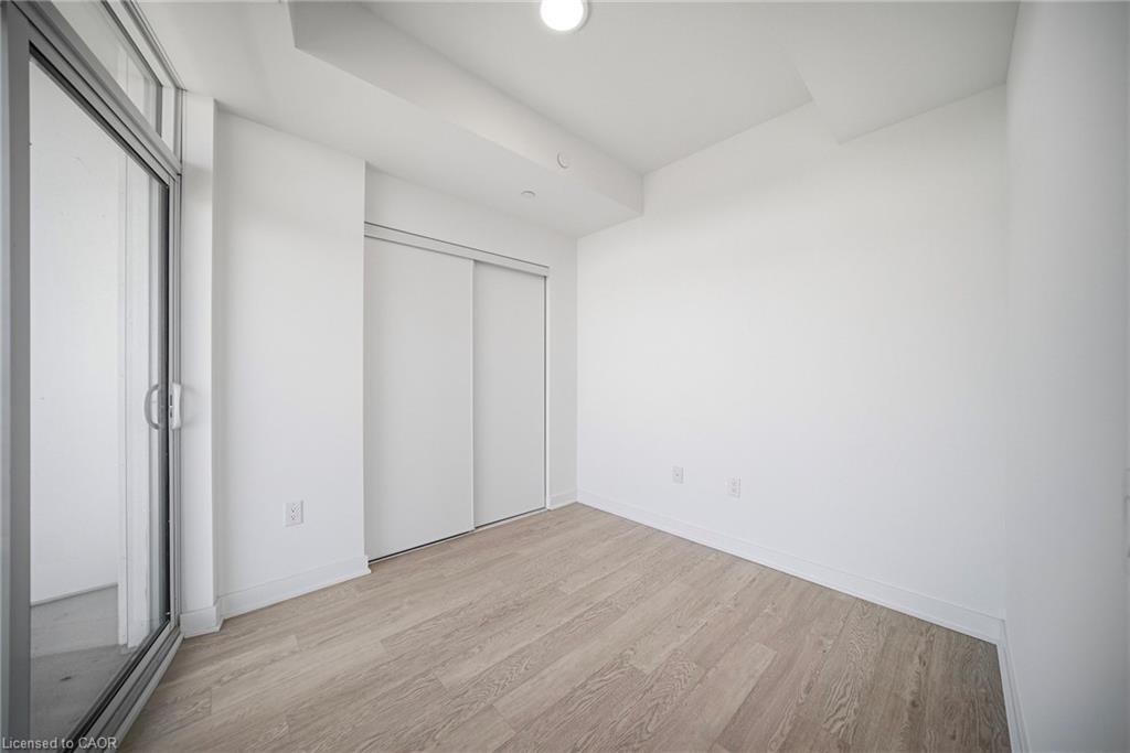516-2782 Barton Street E Property Photo 18