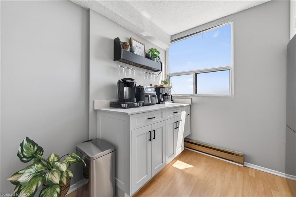 1005-700 Dynes Road Property Photo 15