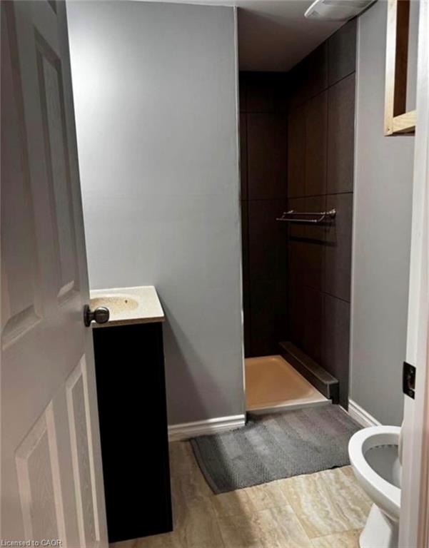 787 Upper Ottawa Street Property Photo 7