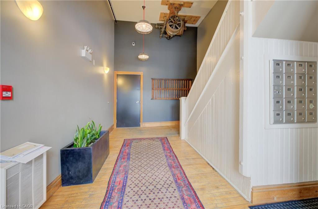 112-85 Spruce Street Property Photo 28