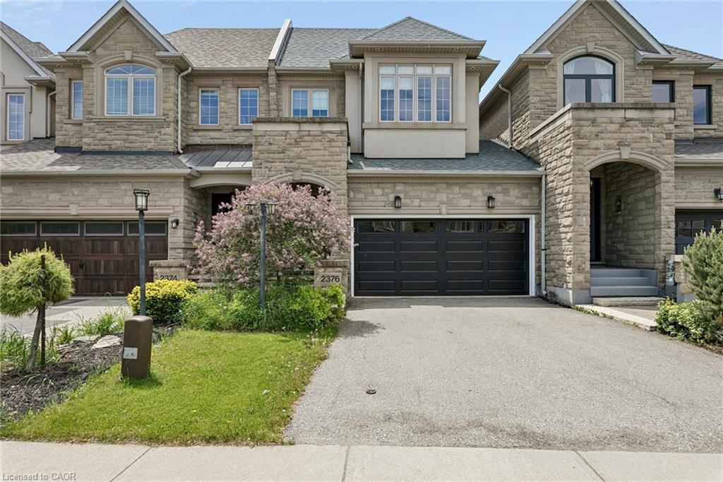 2376 Wasaga Drive Property Photo 1