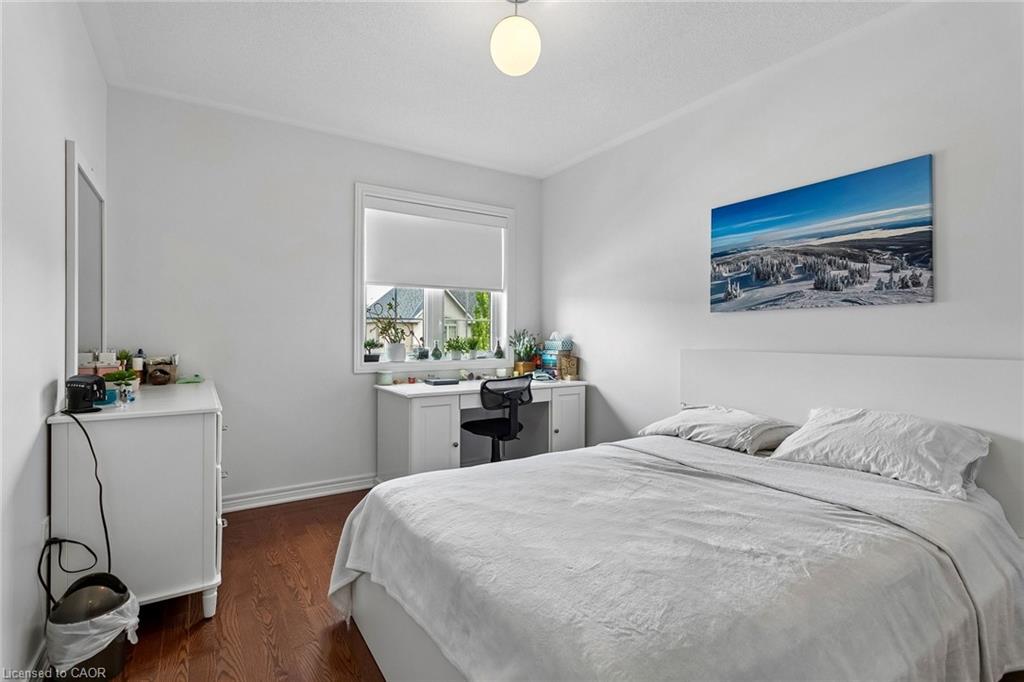 2376 Wasaga Drive Property Photo 16