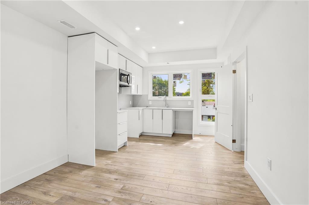 311-6638 Mcleod Road Property Photo 8
