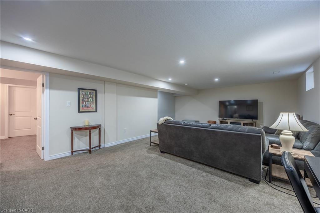 86 Regatta Drive Property Photo 21