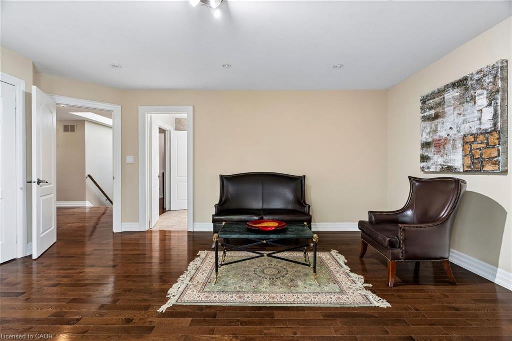 1541 Garnet Avenue Property Photo 24