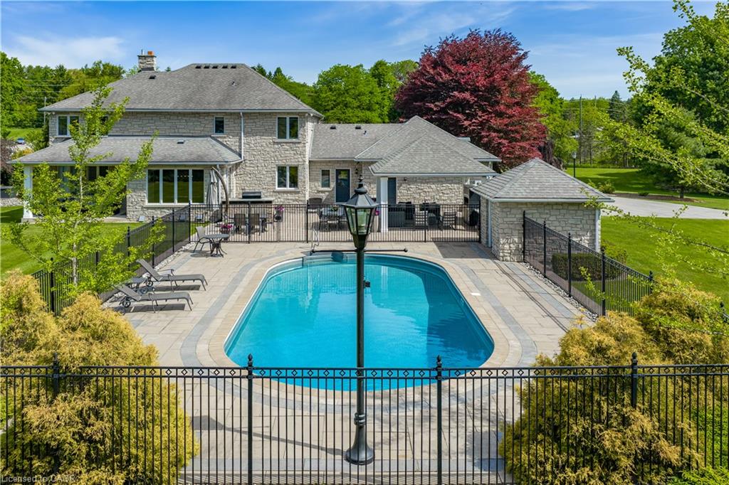 938 Governor's Road Property Photo 1