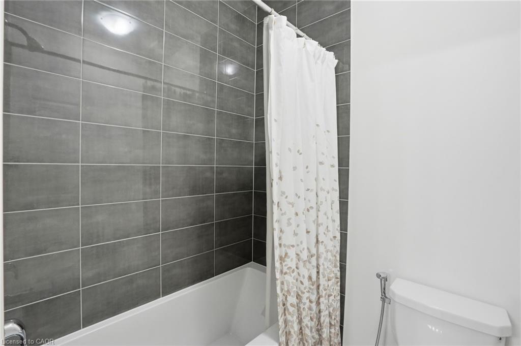 7 Grierson Trail Property Photo 39