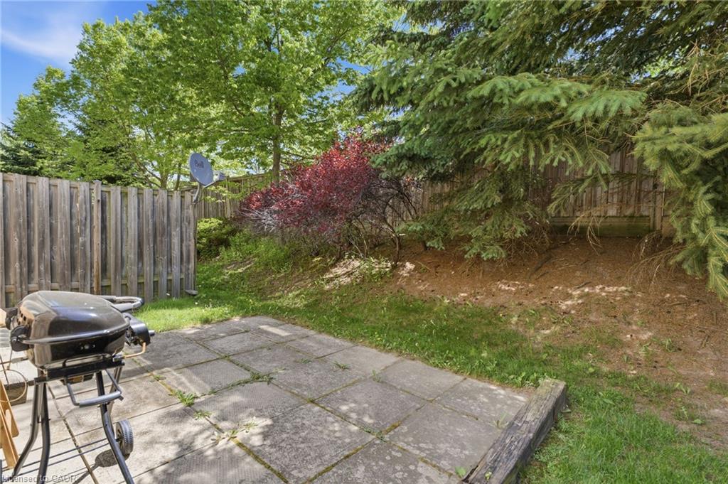 19-10 Fallowfield Drive Property Photo 27