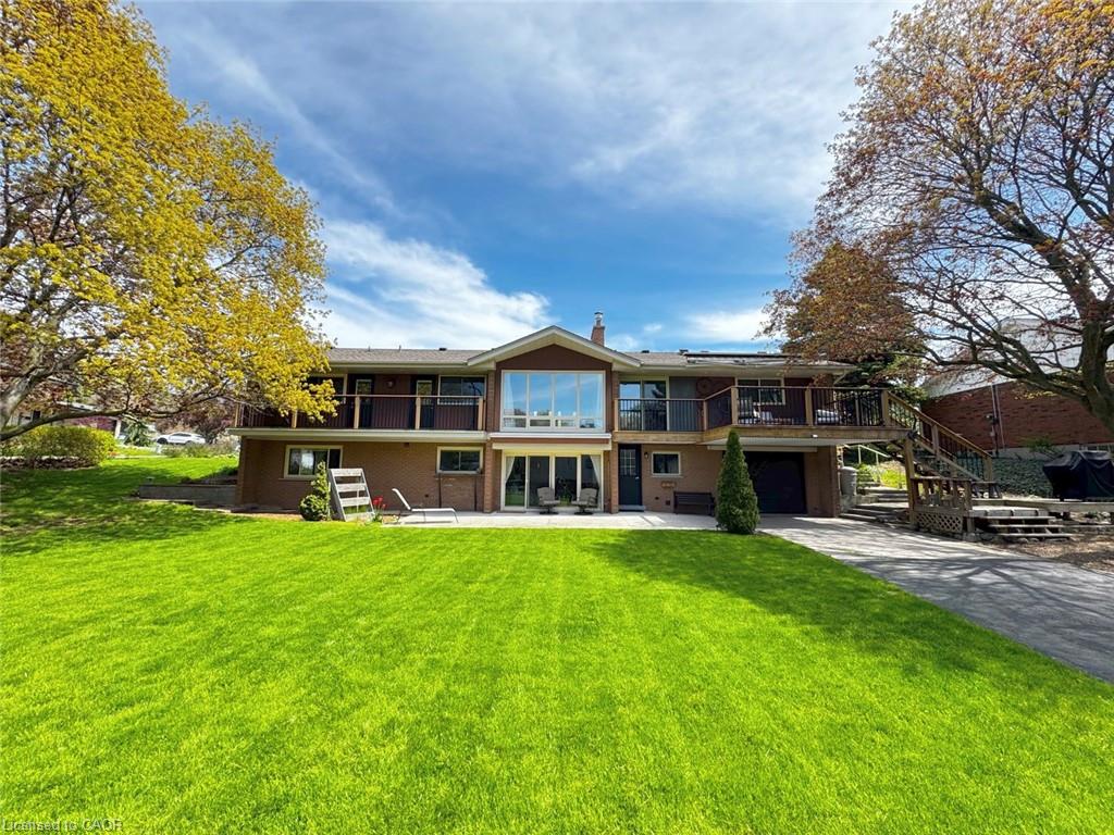 81 Thomson Drive Property Photo 45