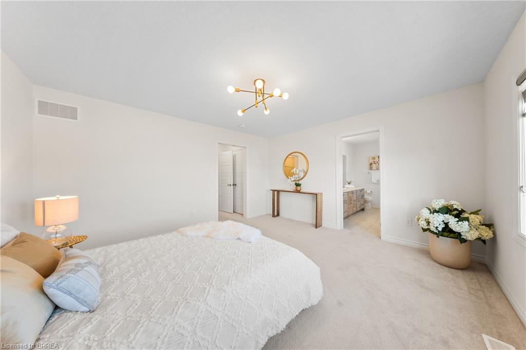1 Bee Crescent Property Photo 24