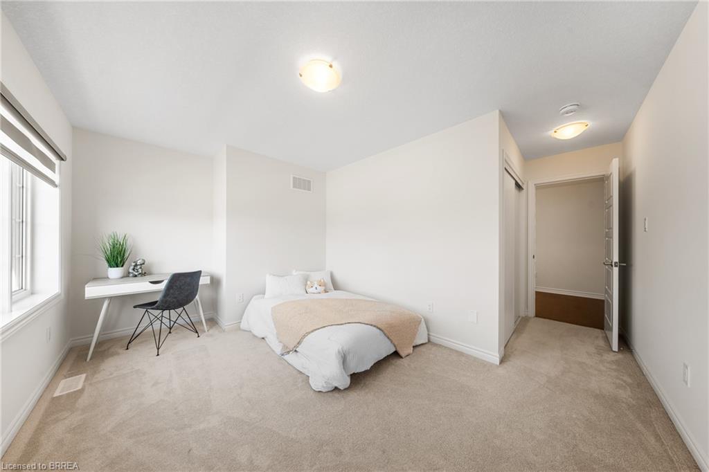 1 Bee Crescent Property Photo 28