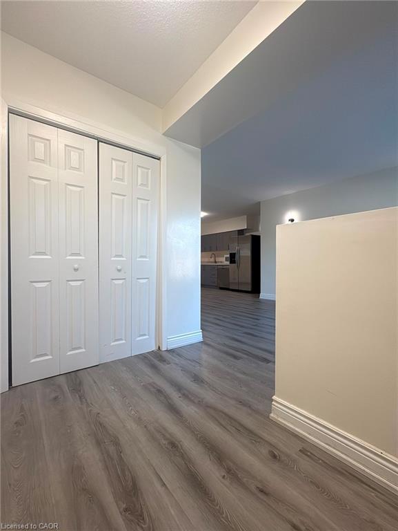 2-4687 First Avenue Property Photo 3