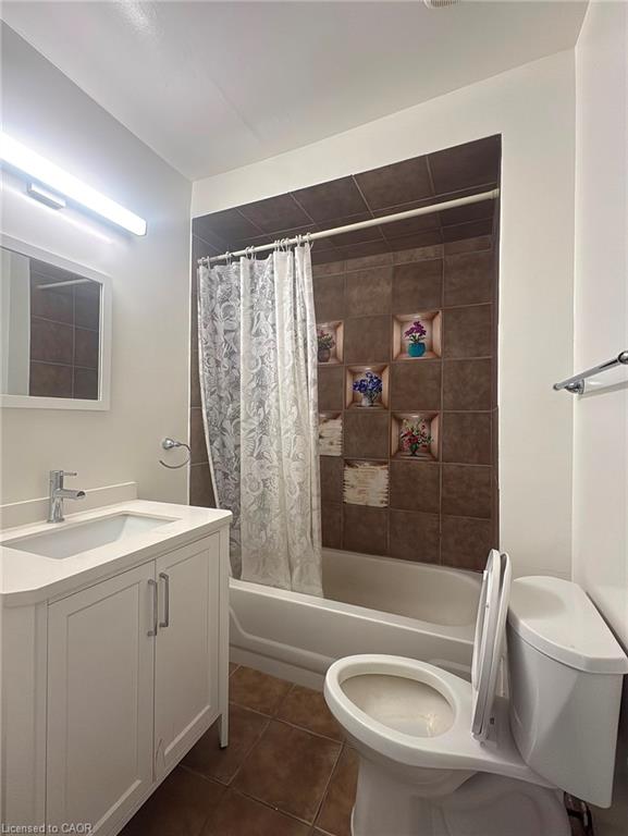 2-4687 First Avenue Property Photo 13