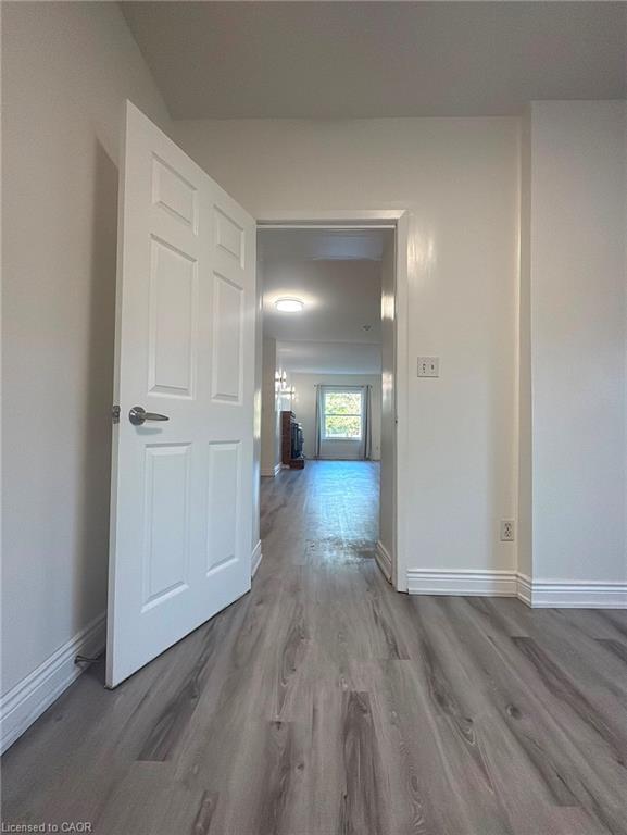 2-4687 First Avenue Property Photo 14