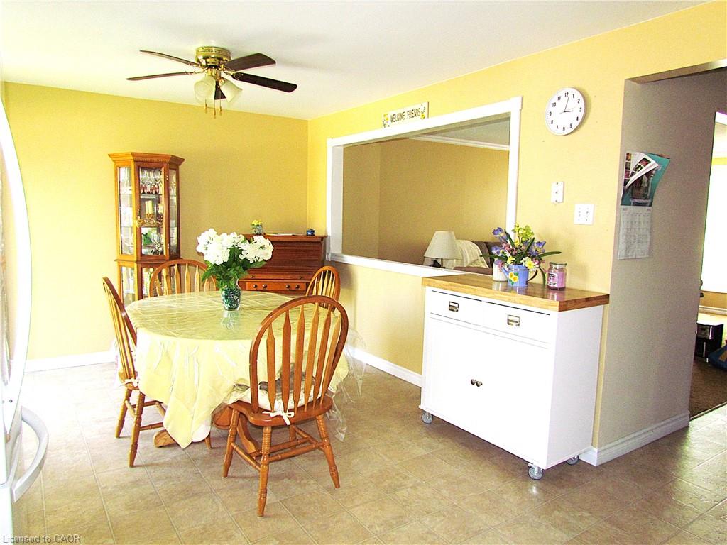 9-380 Quarterline Road Property Photo 5