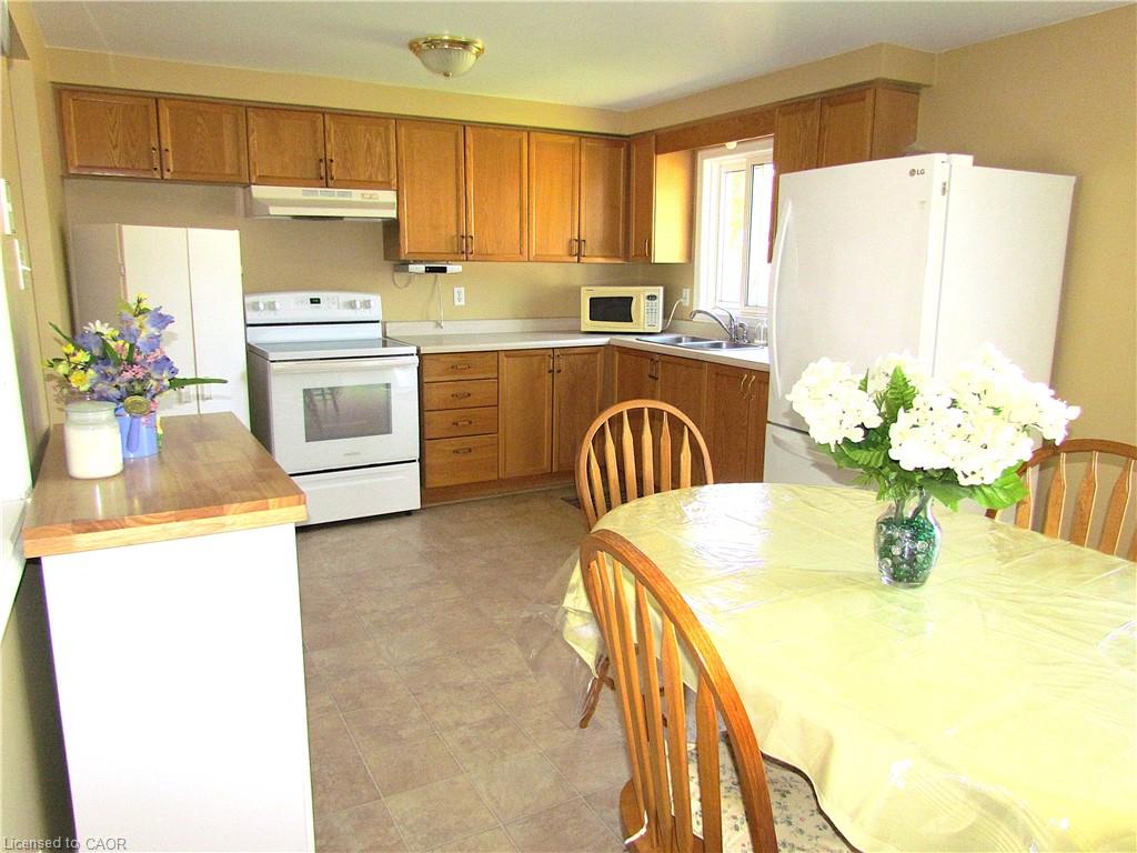 9-380 Quarterline Road Property Photo 7