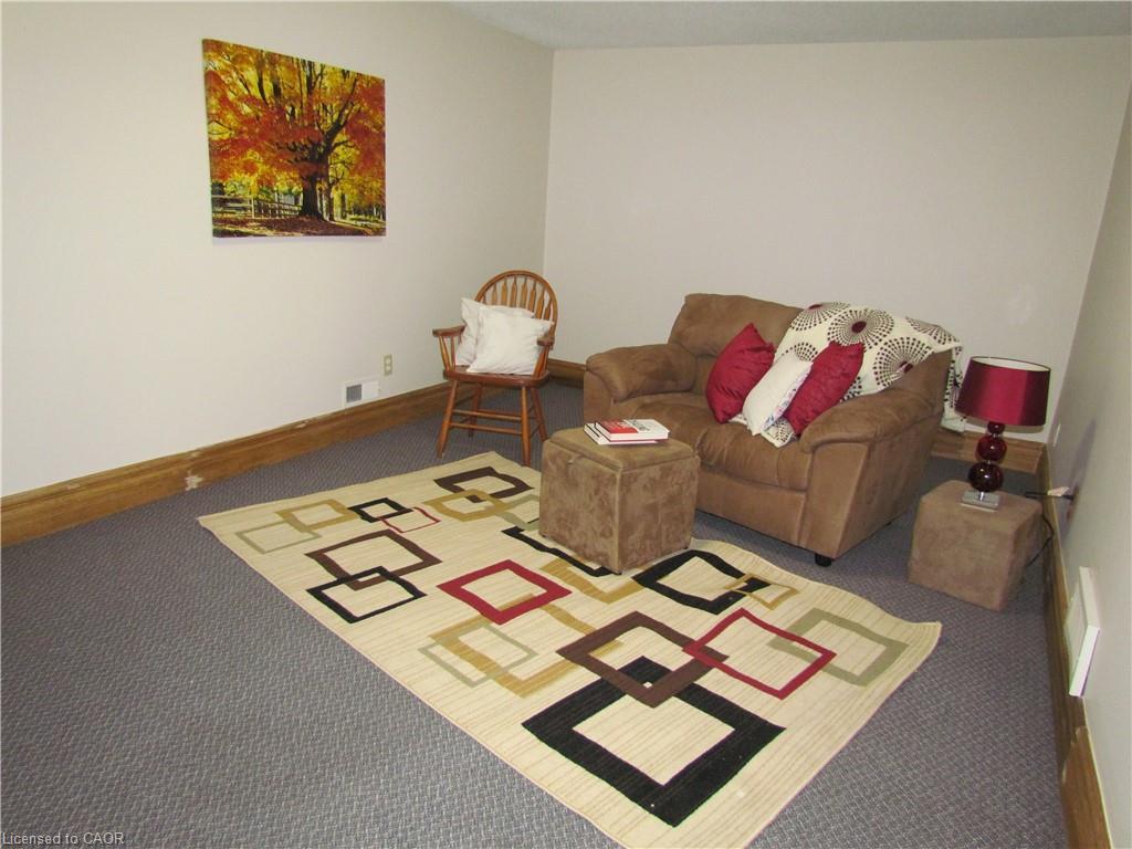 9-380 Quarterline Road Property Photo 23