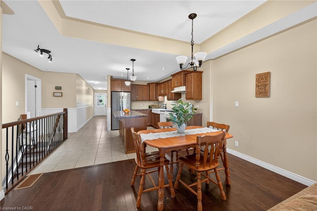 10 Emily Street Property Photo 24