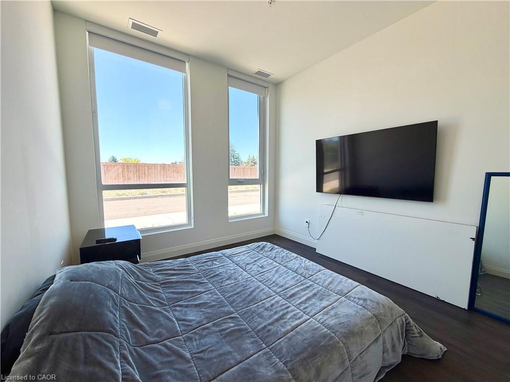 106-1333 Weber Street E Property Photo 21
