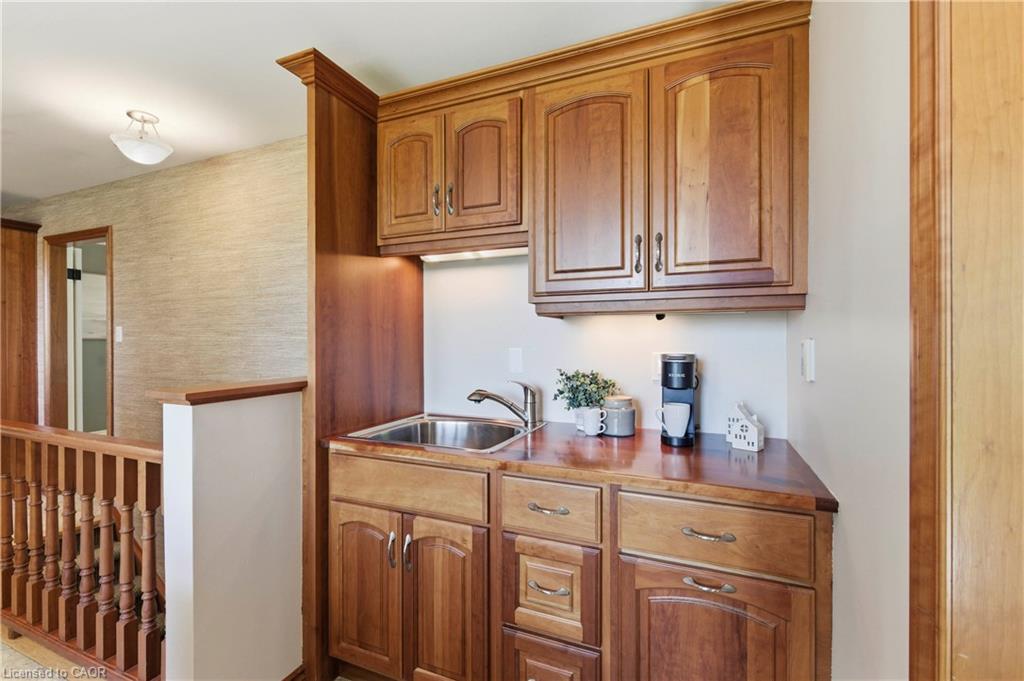 1068 Cameron Road Property Photo 12