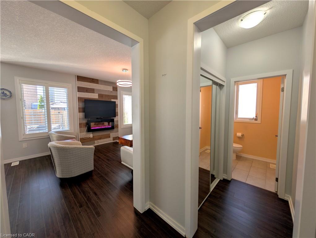 37 Mull Avenue Property Photo 8