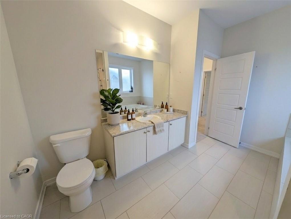 37 Mull Avenue Property Photo 30