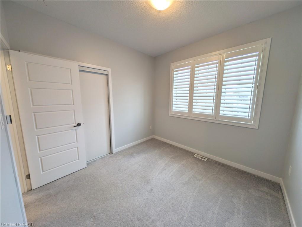 37 Mull Avenue Property Photo 35