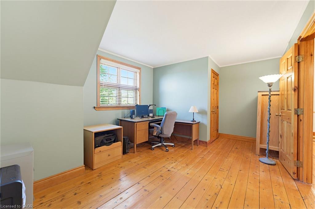 169 James Street Property Photo 27