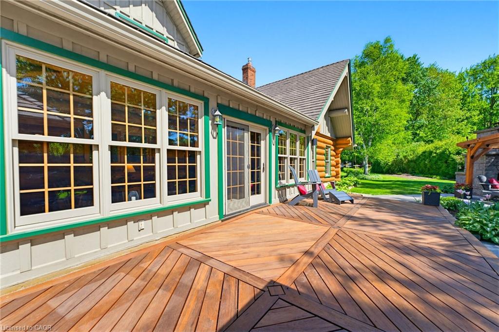 169 James Street Property Photo 31
