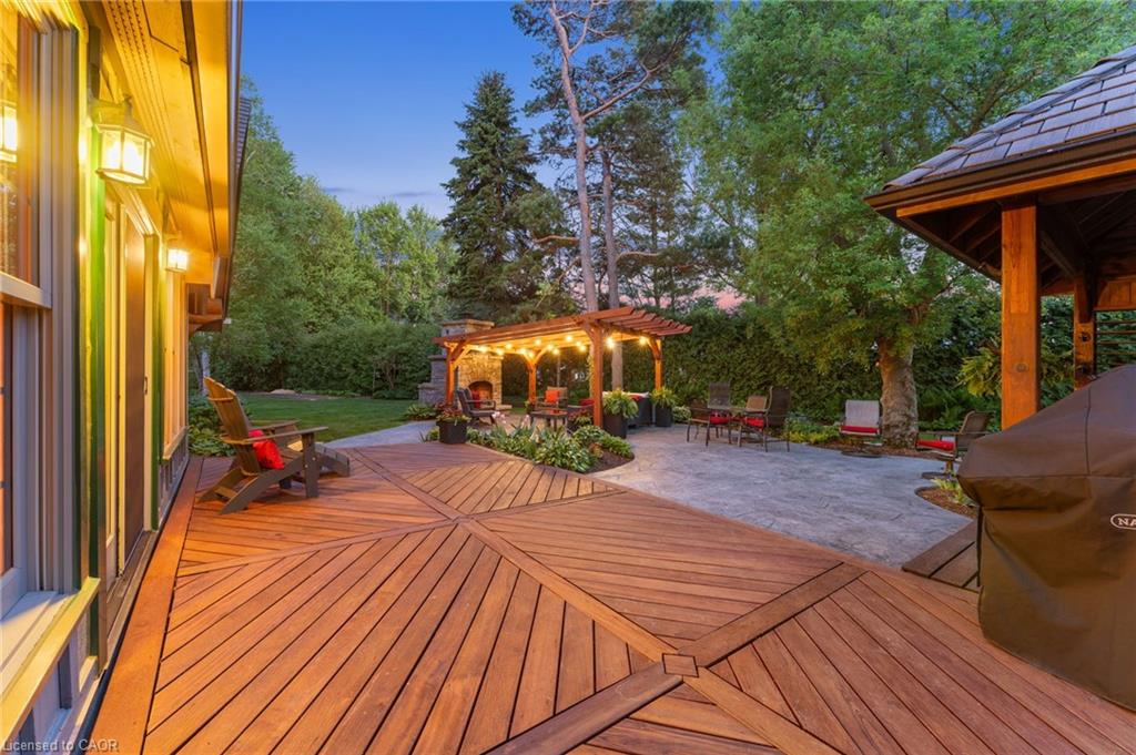 169 James Street Property Photo 47