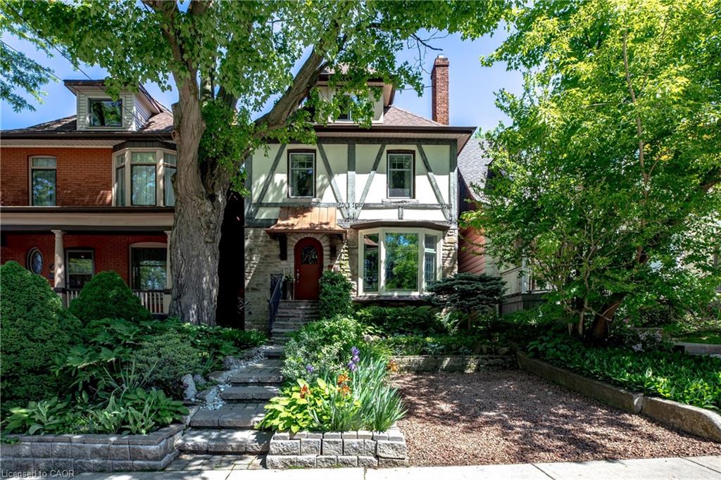 481 Dundurn Street S Property Photo 1
