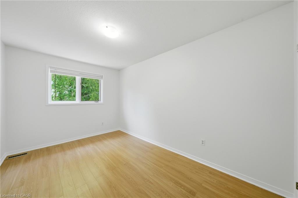 180 Lawrence Lane Property Photo 31