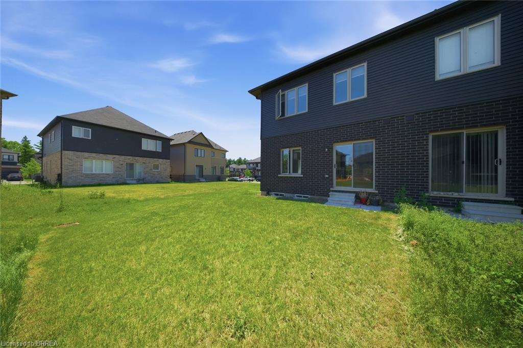 26 Copeman Avenue Property Photo 35