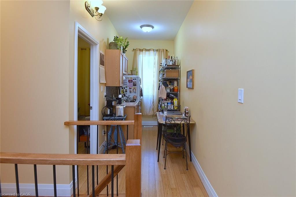 377 Macnab Street N Property Photo 19