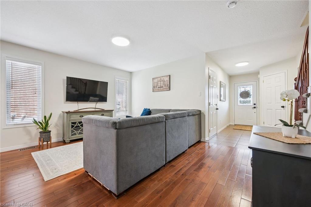 28 Davison Drive Property Photo 6