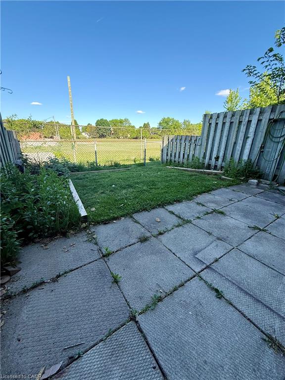 30-25 Upper Canada Drive Property Photo 10