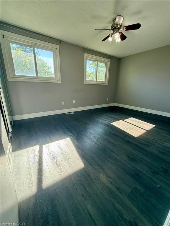 30-25 Upper Canada Drive Property Photo 12