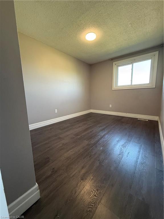 30-25 Upper Canada Drive Property Photo 15