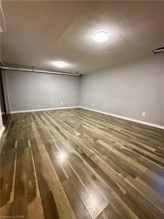 30-25 Upper Canada Drive Property Photo 17